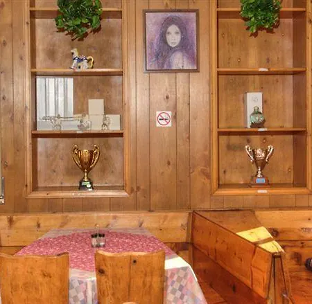 De Jean Hotel