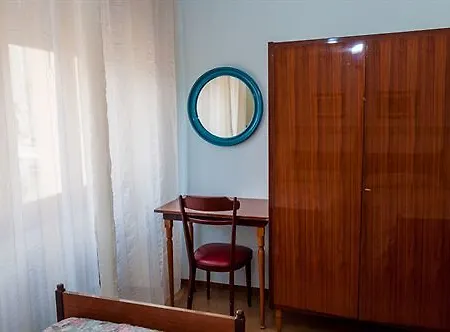Otel De Jean