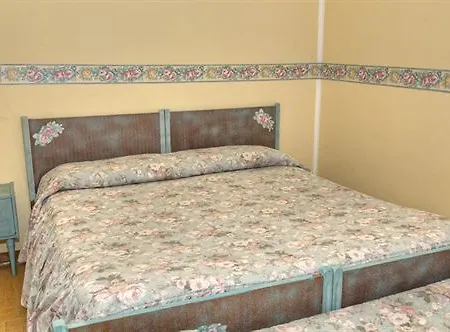 Otel De Jean *