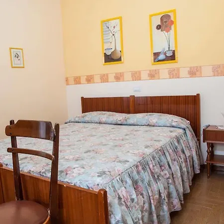 Otel De Jean Garzeno