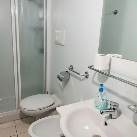 De Jean Hotel *